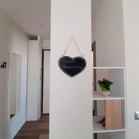 Casa Alex Ausy, Moderno Monolocale Con Balcone,self Check-in,wifi Free * Turin